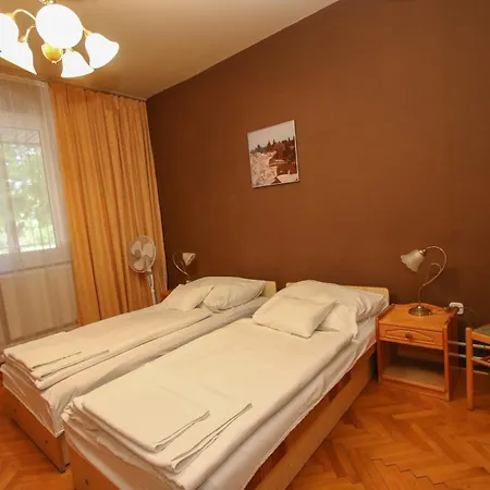 Thermal Apartmanhaz *
